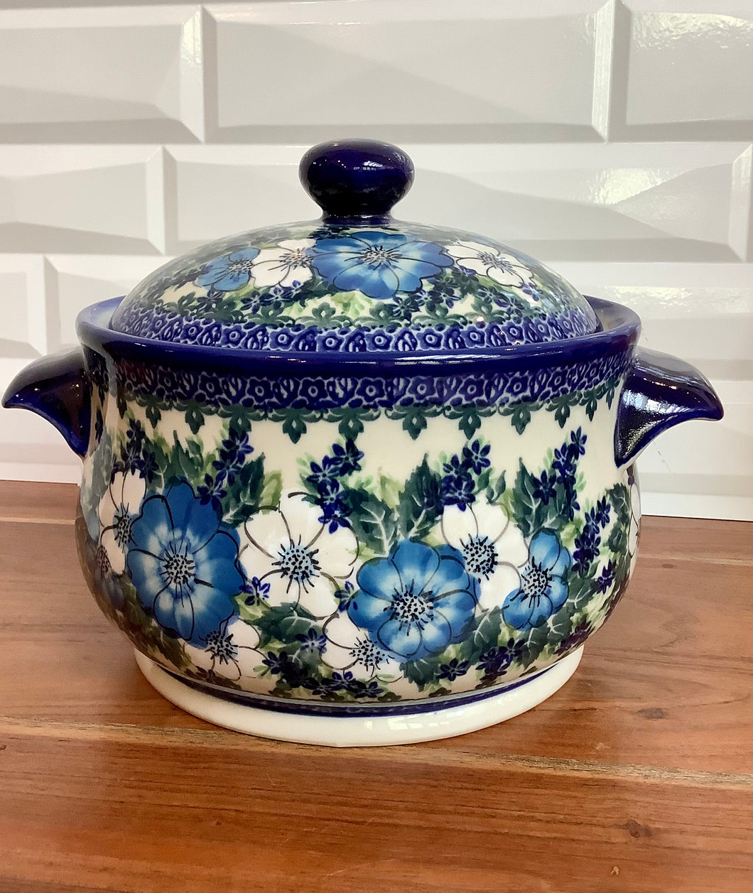 Kalich Blue and White Flower Soup Tureen