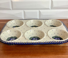 Blue Pansies Muffin Pan