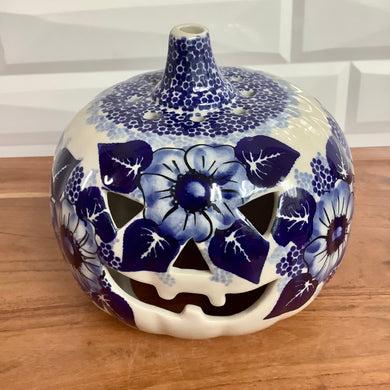 Andy Medium Pumpkin Blue Floral