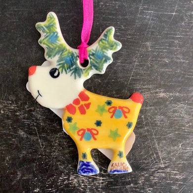 Kalich Yellow with green star reindeer ornament